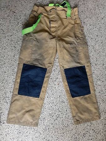 Brandschutzhose Grösse L mit Hosenträgern gebraucht