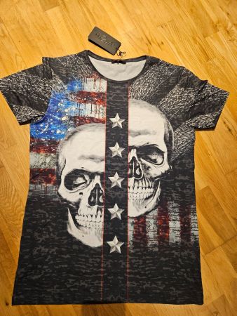 Wasabi T-Shirt mit Totenkopf Neu mit Etikett, Grösse M und L