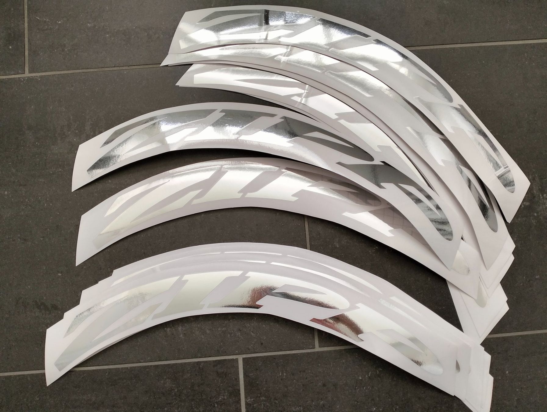Zipp Pezzi di ricambio: Zipp 808 Firecrest Laufradsatz Aufkleber – Nuovo (secondo la descrizione) da Uster venduto da KarlZH 1