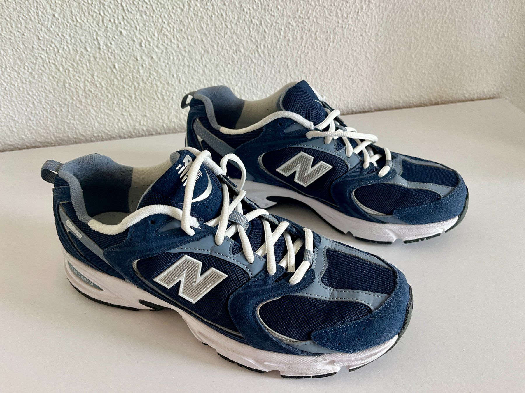 New Balance Herrenschuhe: New Balance MR530CA Gr. 43 – Gebraucht aus Luzern von rosaroterpanther 1