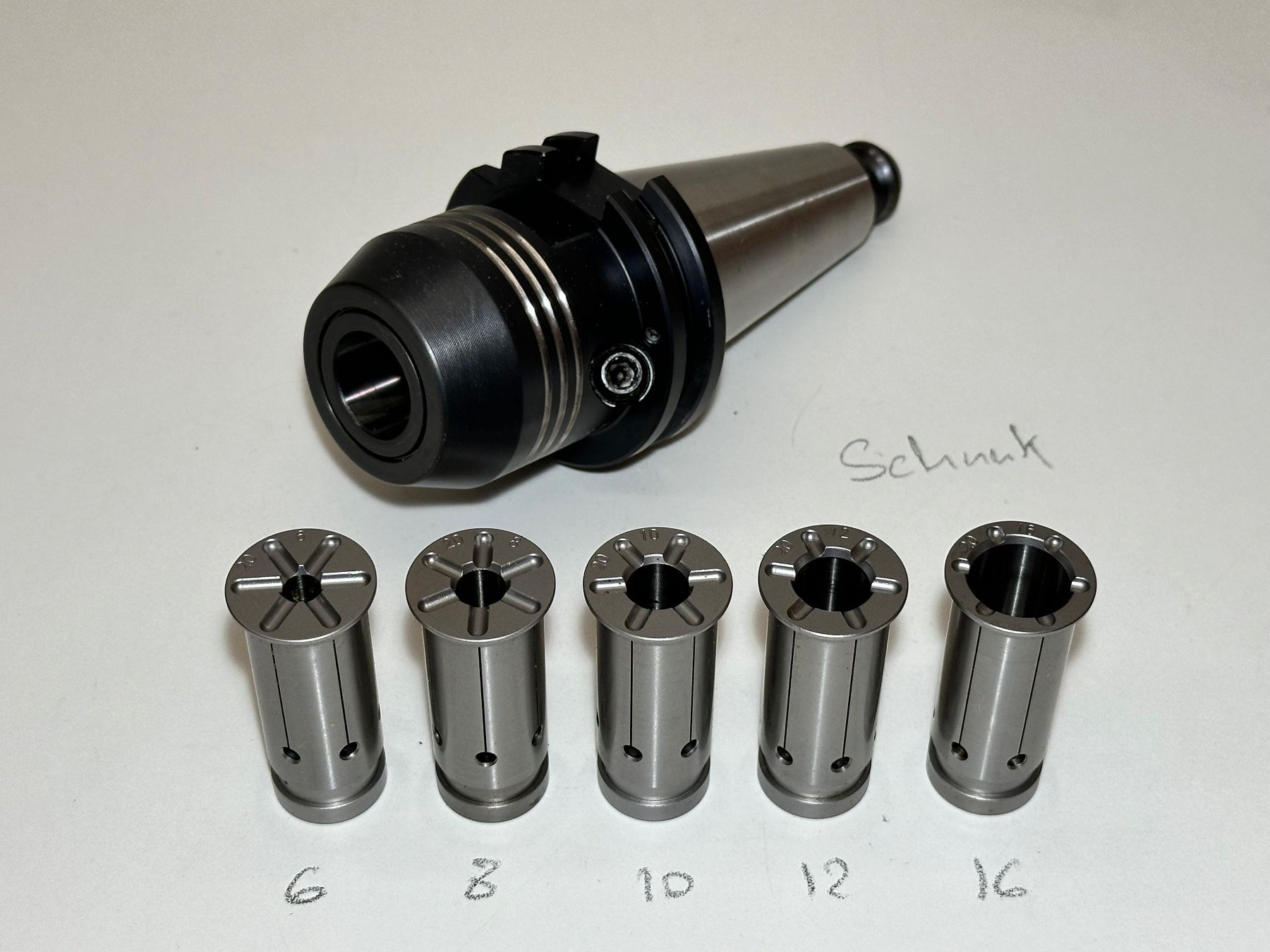 Alle Werkzeuge: SK40 Schunk Hydraulikspannfutter Hydraulikfutter Spannzangen – Gebraucht aus Boswil von  2