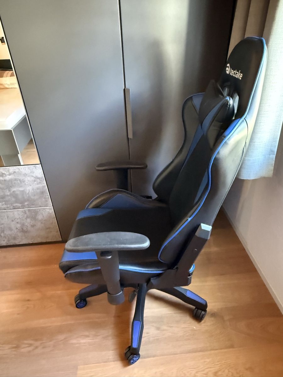 Artek Stühle: Gamingstuhl tectake blau schwarz – Gebraucht aus Fläsch von Lampert1 2