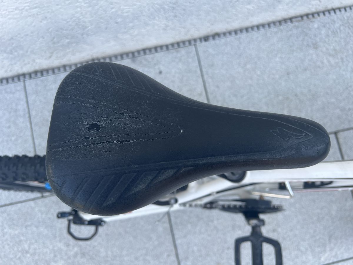 Specialized Biciclette: Specialized Hotrock 20 Kinderfahrrad Velo Weiss – Usato da Küsnacht ZH venduto da dps_mc9z 6