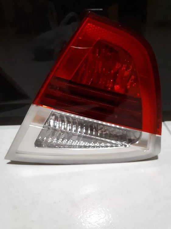 BMW Tutti pezzi di ricambio auto: BMW 3er Heklicht hinten. Top Preis – Usato da Hunzenschwil venduto da dpavespa 2