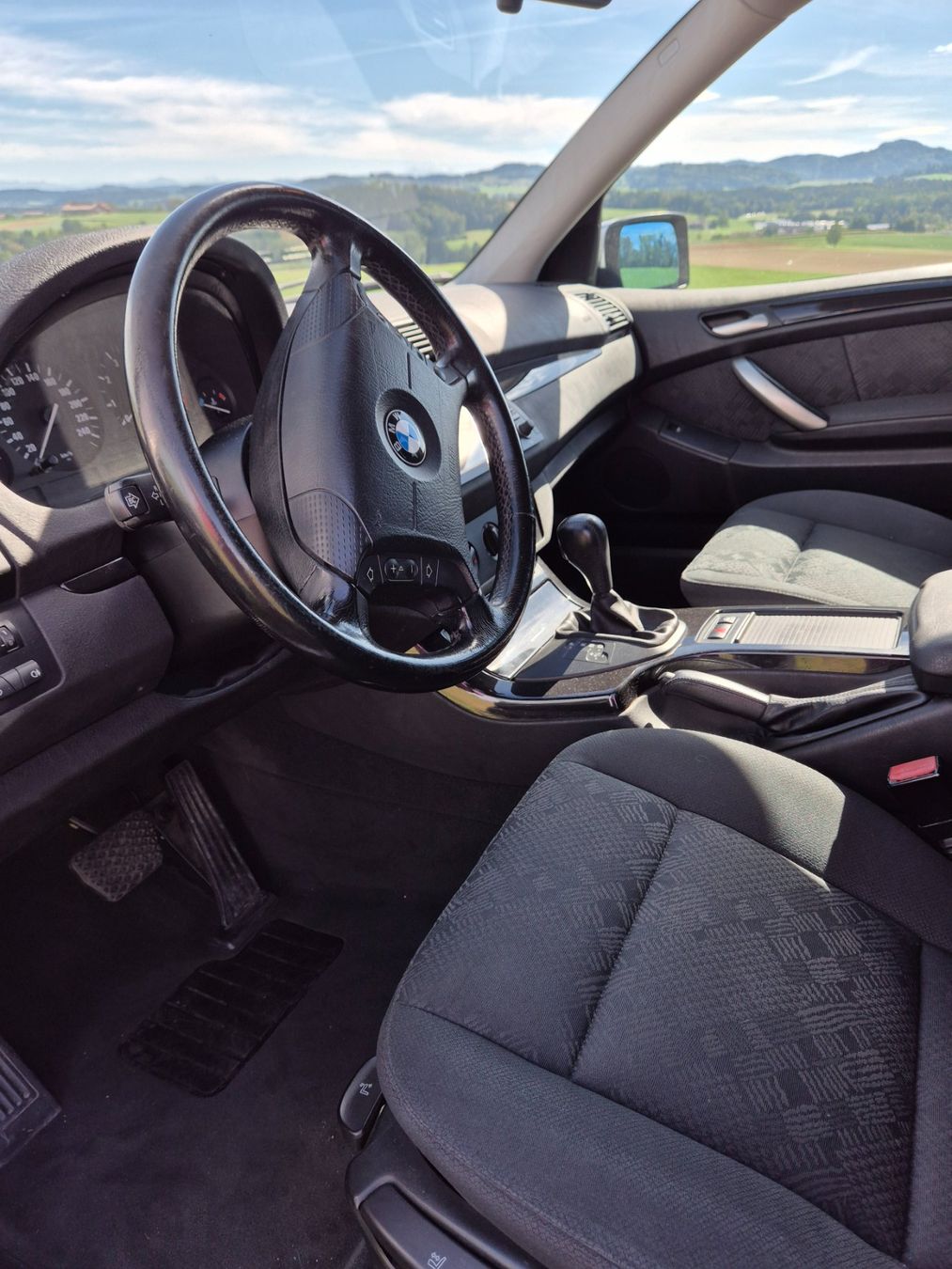 BMW Automobili: BMW X5 – Usato da Wängi venduto da manu2567 4
