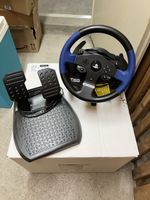 Thrustmaster T150 Force Feedback Lenkrad + Pedale PS5/PS4/PC