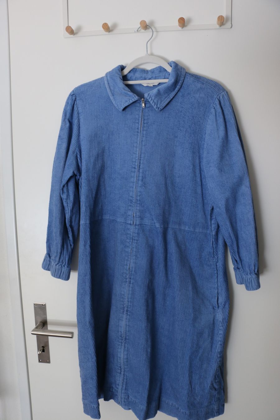 Vestiti: Part Two Kleid Gr. 40 in Cord – Usato da Männedorf venduto da Topojasa 1