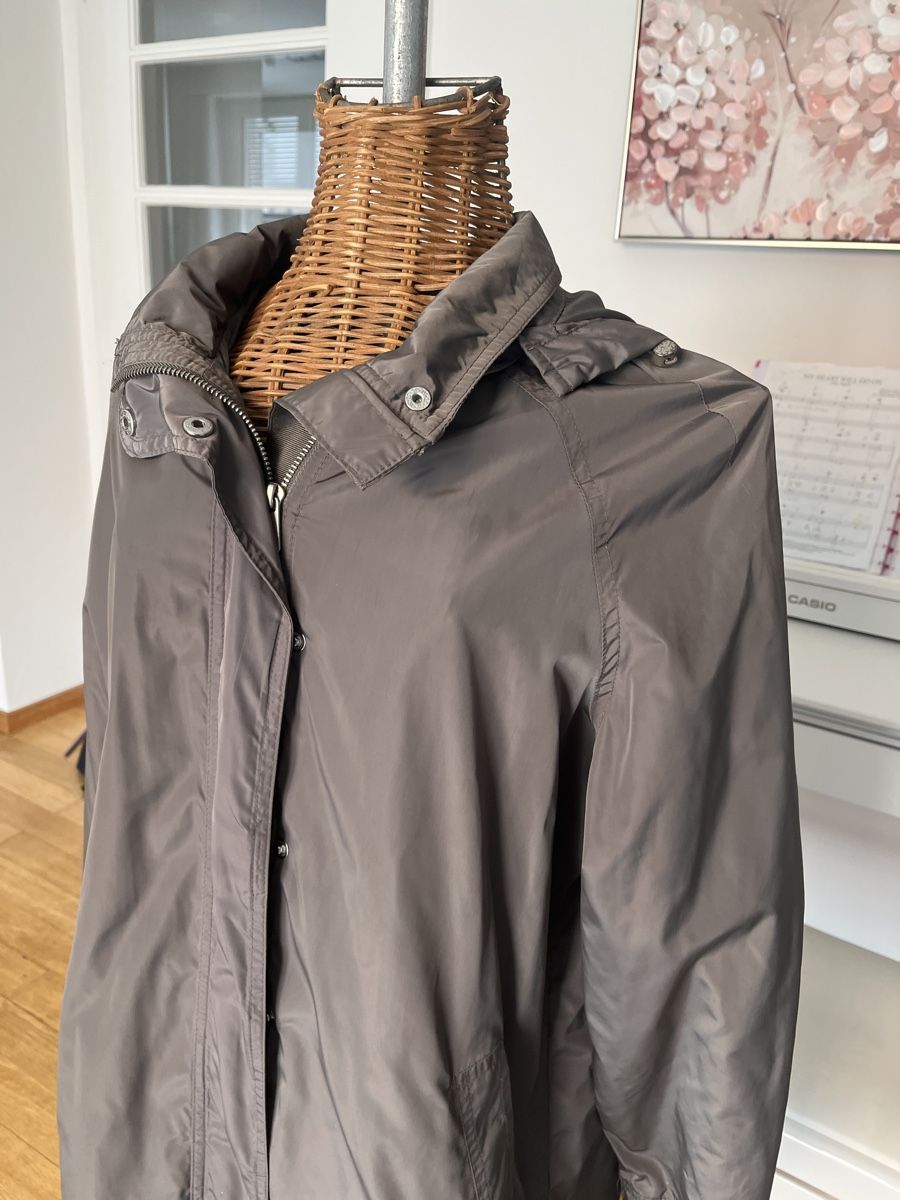 C&A Giacche: Übergangsjacke mit Kapuze, Khaki, 38 – Usato da Solothurn venduto da Bobesch08 2