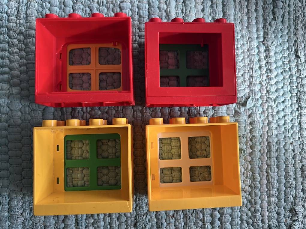 Lego Giocattoli: 4 Duplo Lego Fenster – Usato da Kirchberg BE venduto da qualle01 1