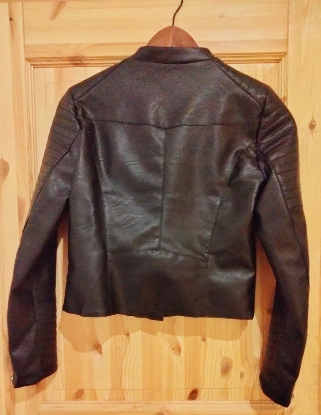 Shein Giacche: M Shein Kunstleder Jacke bikerjacke – Usato da Lopagno venduto da CLep 1