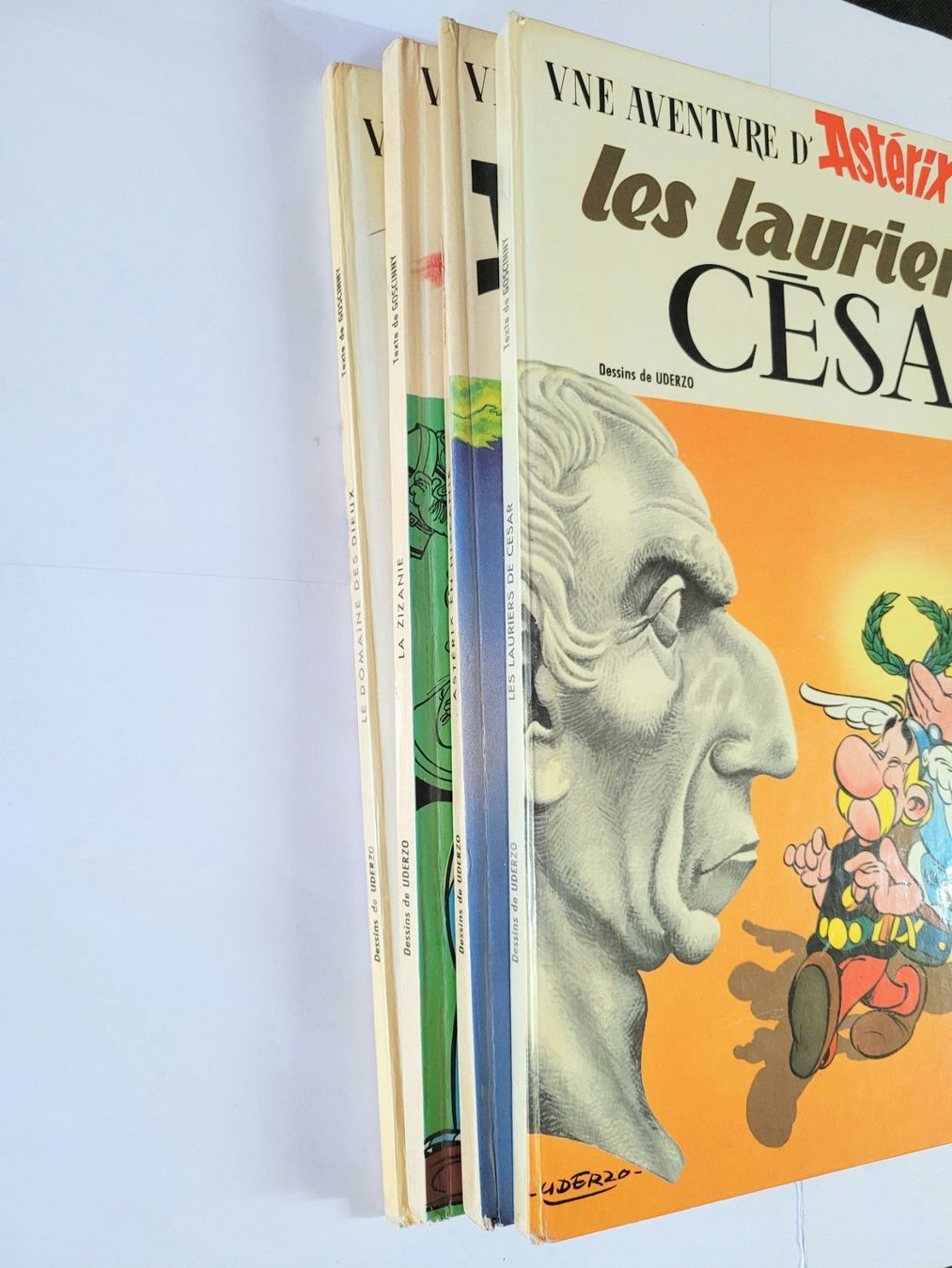Fumetti: 4 BD Asterix- Comics (französisch) – Usato da Reinach AG venduto da airbrusher01 9