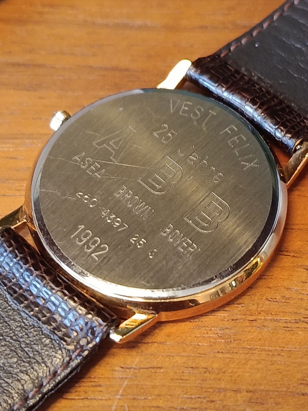 Eterna Uhren: Eterna Armbanduhr Quartz 34 mm – Gebraucht aus Riehen von twentymodern 3