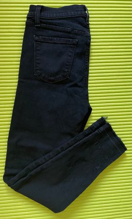 J Brand Capri Mid Rise Stretch Jeans Destructed Look -w. COS