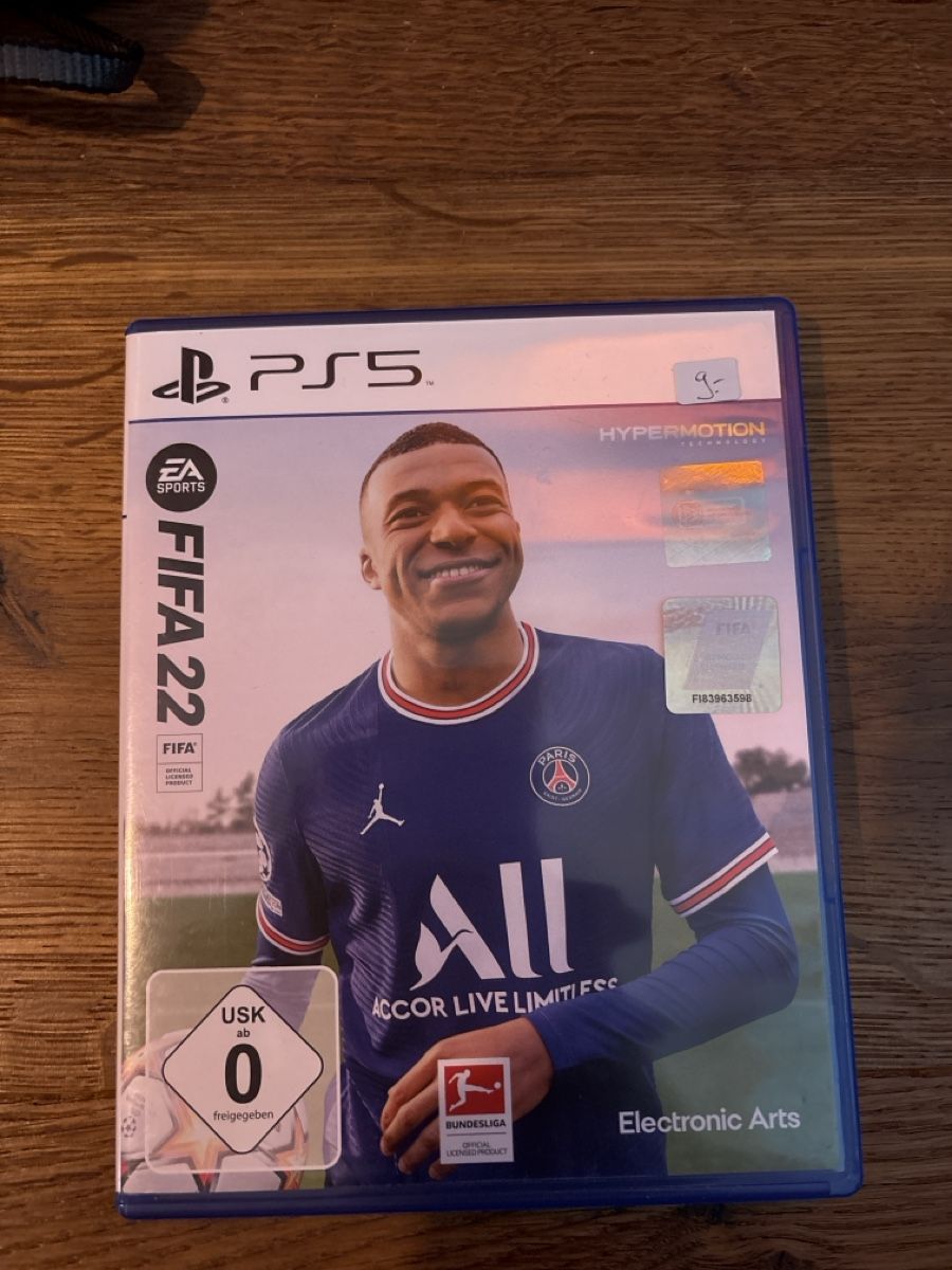 Giochi: FIFA 22 PS5 Spiel Game – Usato da Zürich venduto da hiddentreasures_zh