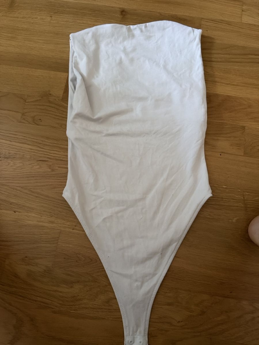 Zara Tops: Top blanc ZARA  – Gebraucht aus Le Locle von Mayd_h 1