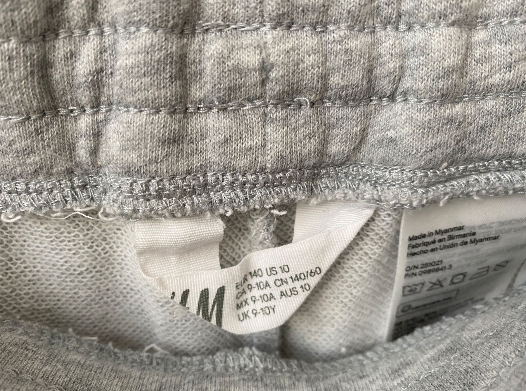 Pantaloni: Hose Shorts 140 – Usato da Aarau venduto da Ahoffa 1