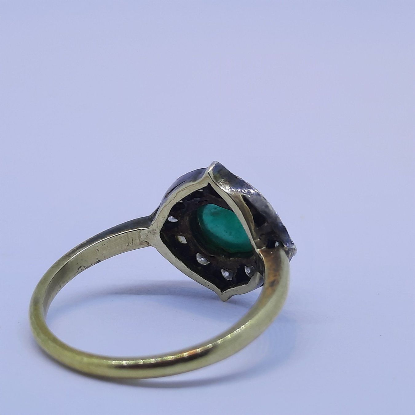 Anelli: Edler Goldring mit Smaragd Edelstein – Usato da Unterägeri venduto da Altgoldschmuck 3