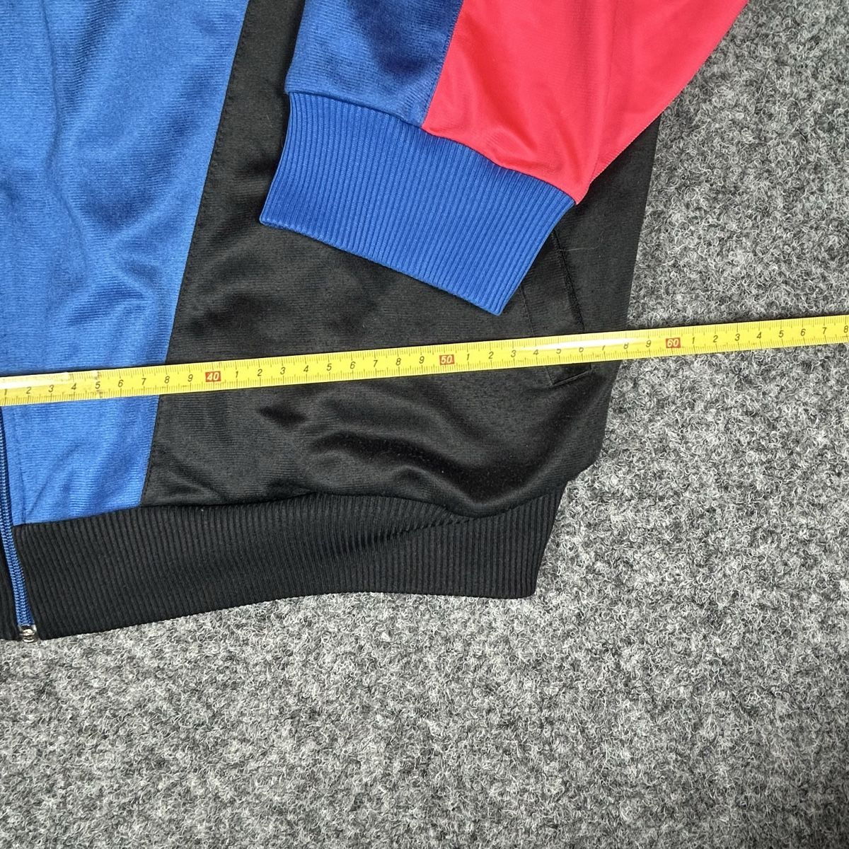 Nike Giacche: Nike 90s  – Nuovo (secondo la descrizione) da La Sagne NE venduto da Matlasape 5