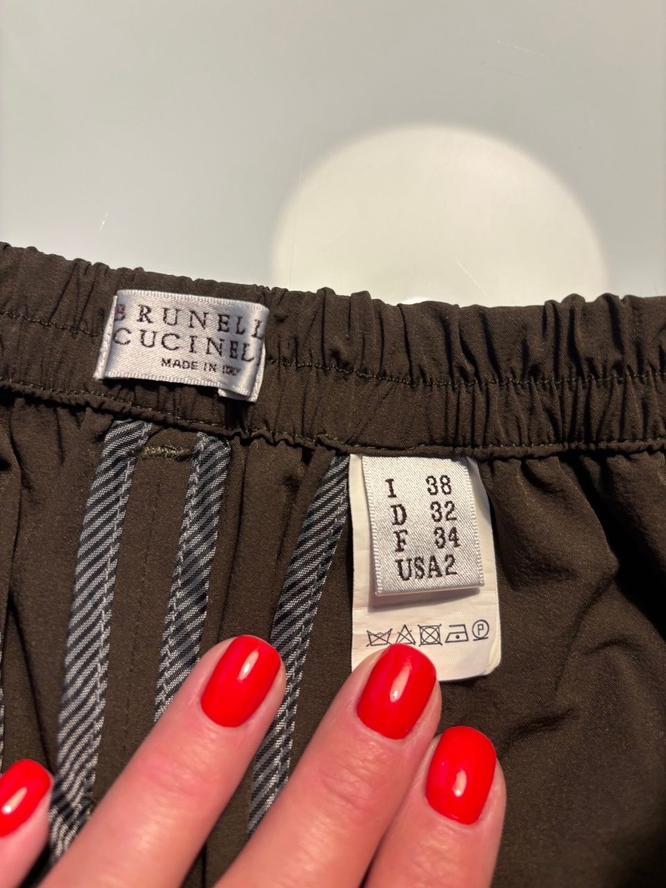 Pantalons: Damen  Hose – D'occasion à Eglisau par SAM240186 2