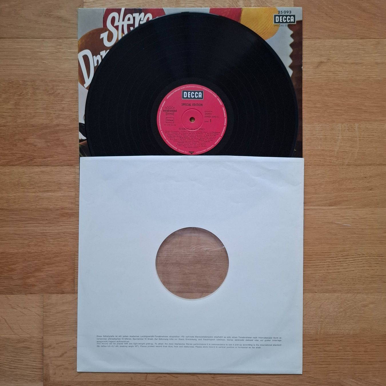 Dischi in vinile: Various Artists - Stereo Dancing – Usato da Arbon venduto da pendulum 1
