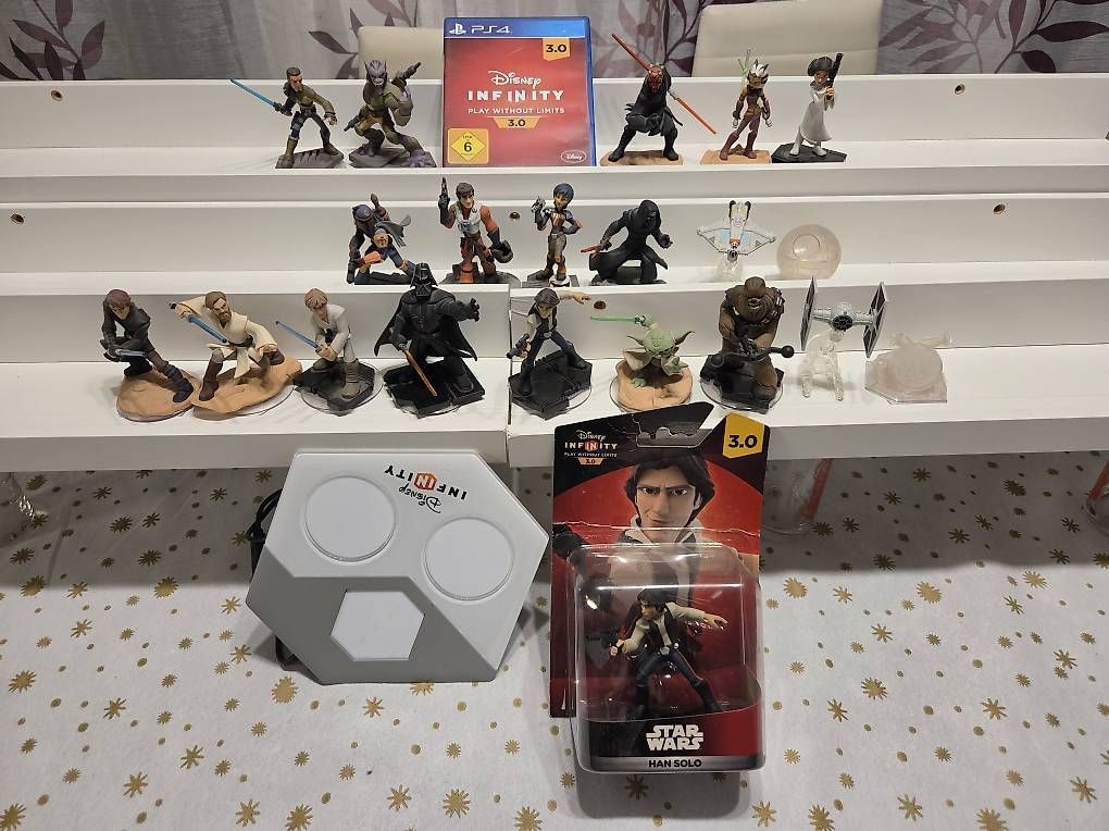 Giochi: Playstation 4 Infinity Star Wars  – Usato da Grüningen venduto da hallonetti