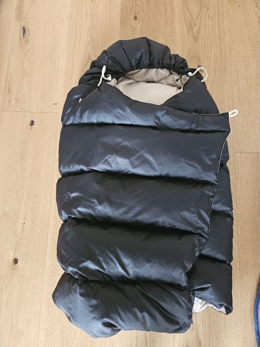 Stokke Sacchi a pelo: Fusssack Stokke Kinderwagen schwarz/beige – Usato da Menznau venduto da and_mp6k