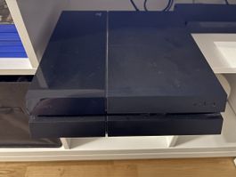 PS4 à vendre avec deux manettes