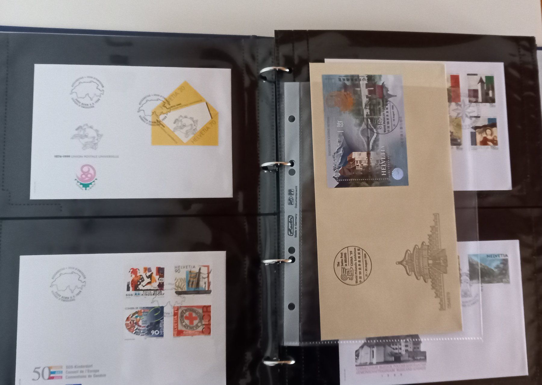 Tutti i francobolli: Schweizer Erstagscouverts,  Sammlung von 1983 - 2005 – Nuovo (secondo la descrizione) da Oberembrach venduto da peeeg 5