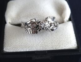 Weissgold Damenring mit Brillanten 18 Karat Gold / gest. 750