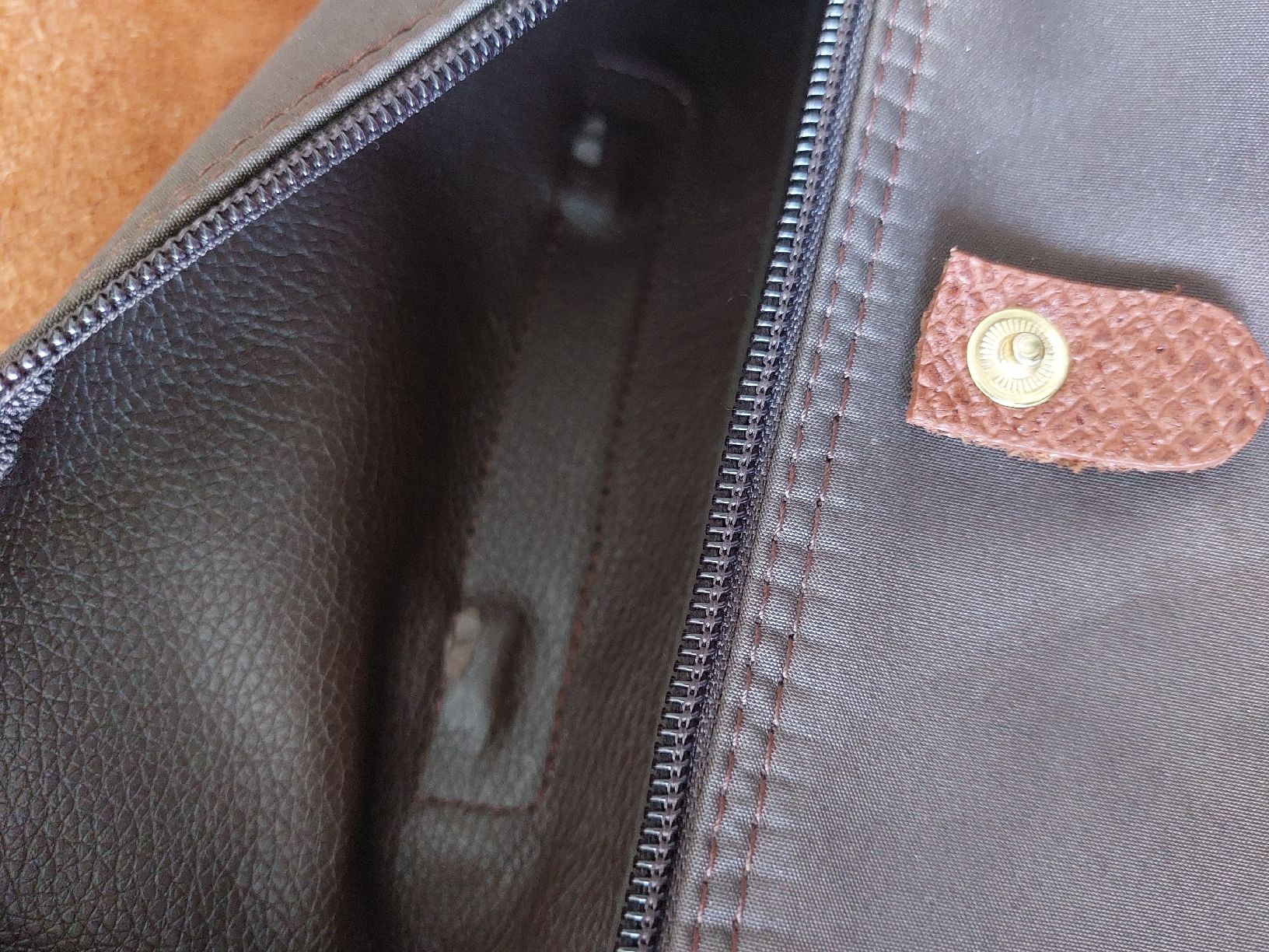 Zaini: Rucksack braun Nylon Leder – Usato da Horgen venduto da prinza 7