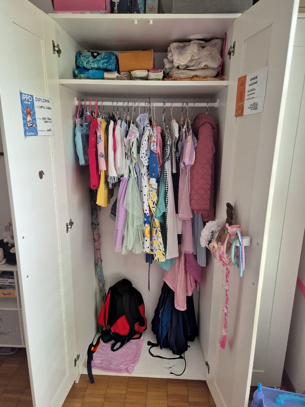 Ikea Guardaroba: Kleiderschrank mit Spigel – Usato da Zürich venduto da elenoirecb 1