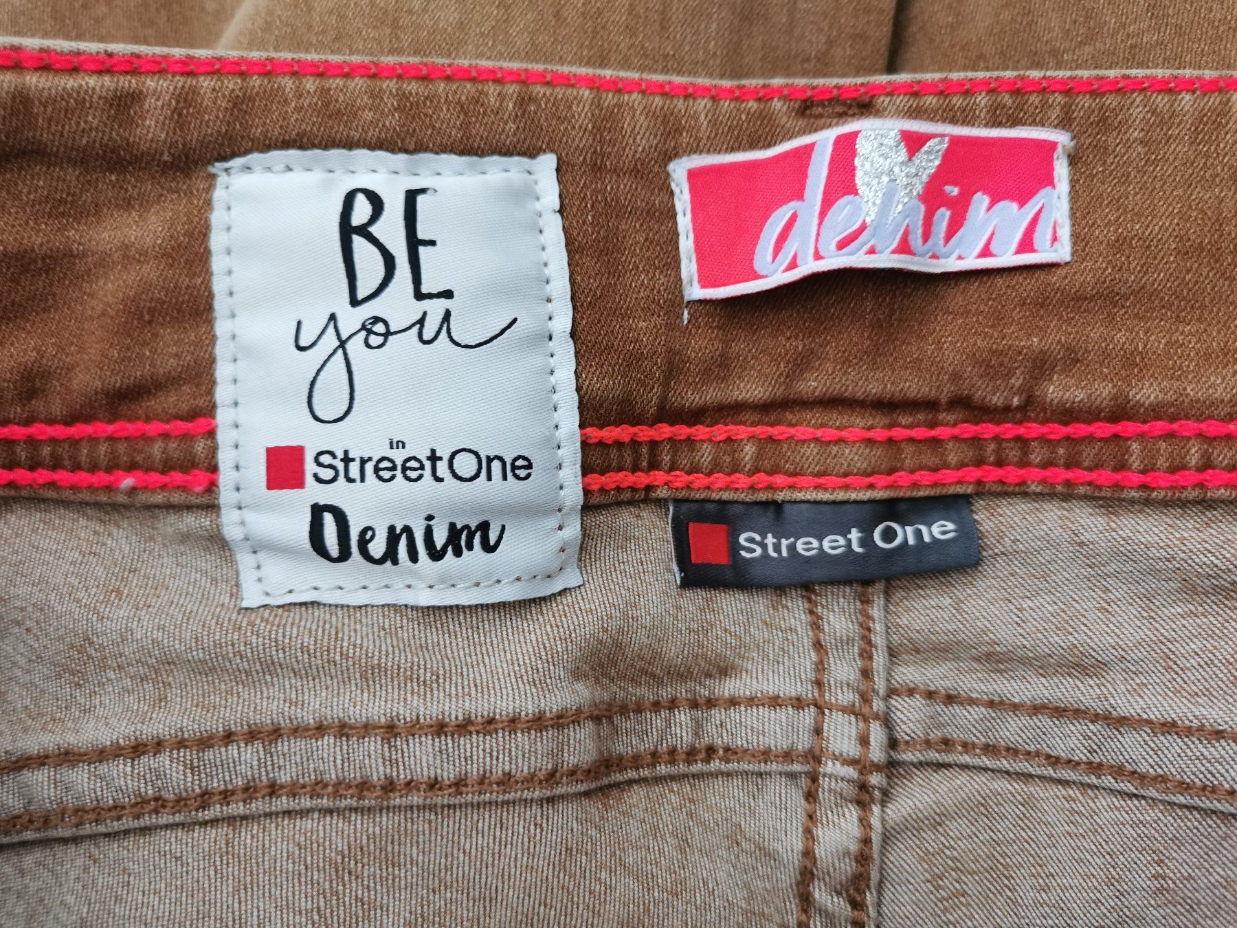 Pantaloni: Damenhose Street One – Usato da Ebikon venduto da Oahu19 2