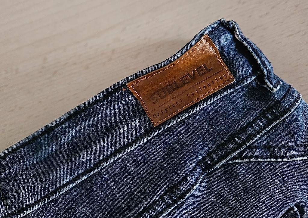 Jeans: Sublevel  3/4 Jeans Gr. M – Gebraucht aus Rickenbach b. Wil von cornetta 3