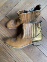 Chaussures en cuir à talon teinture d’iode taille 40