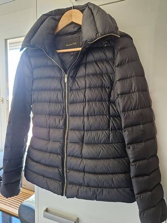 Daunenjacke Massimo Dutti (Grösse M)