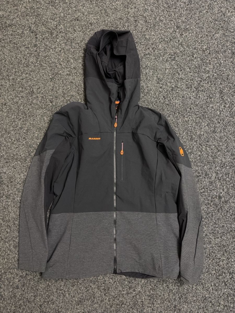 Mammut Giacche: Mammut Eisfeld Light Jacke, Top Zustand – Usato da Thun venduto da BanjoDan