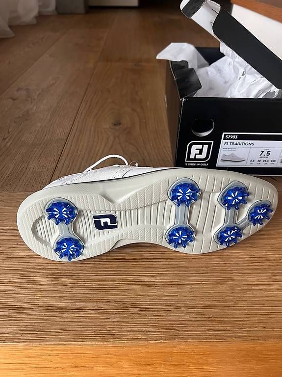 Herrenschuhe: Footjoy Traditions Golfschuhe – Gebraucht aus Mattstetten von m.schwarz 2