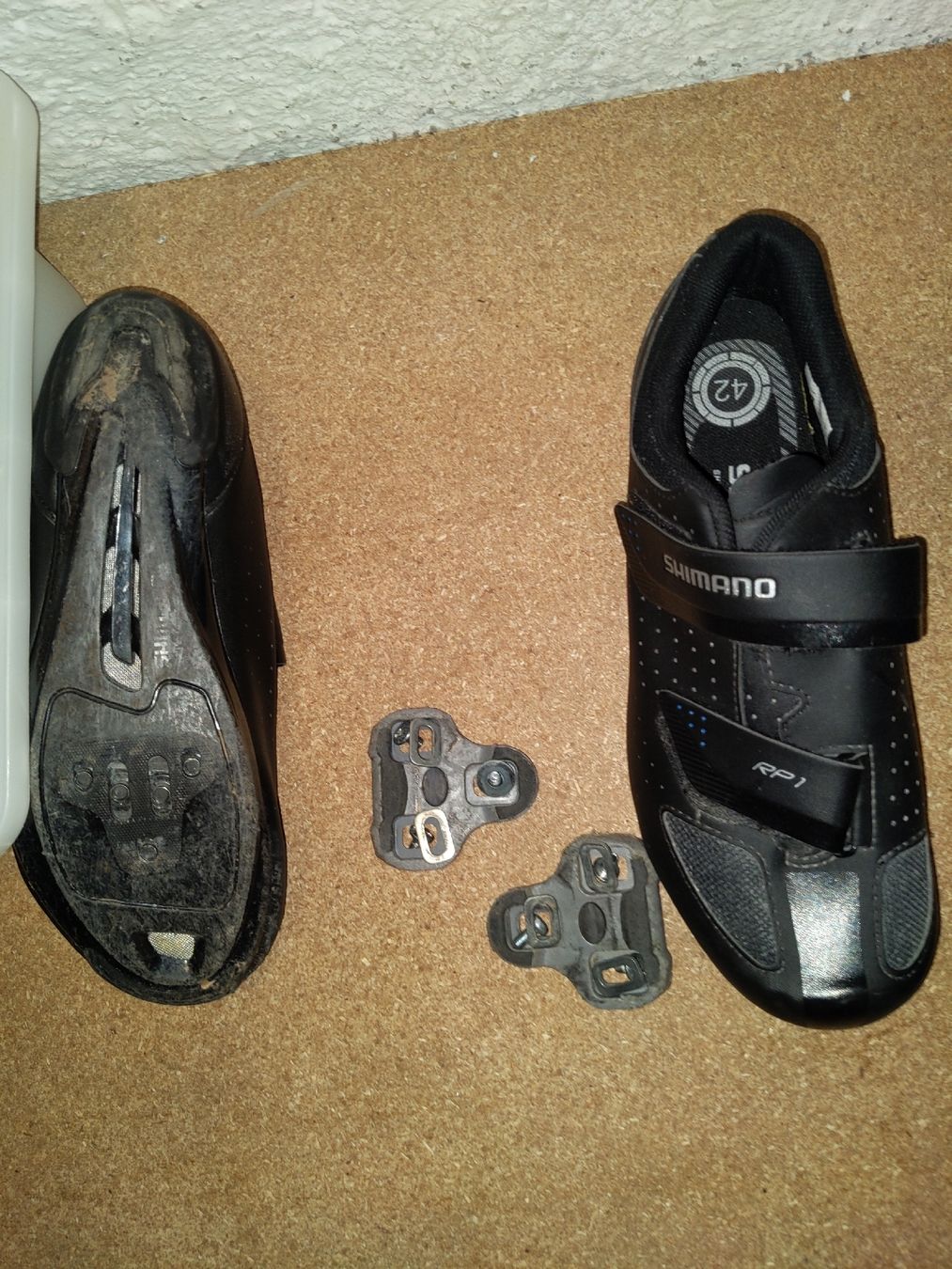 Shimano Scarpe da uomo: Shimano Rennradschuhe Gr. 42, gebraucht – Usato da Winterthur venduto da SebastianWeiler 1