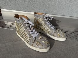 Louboutin Sneakers gold