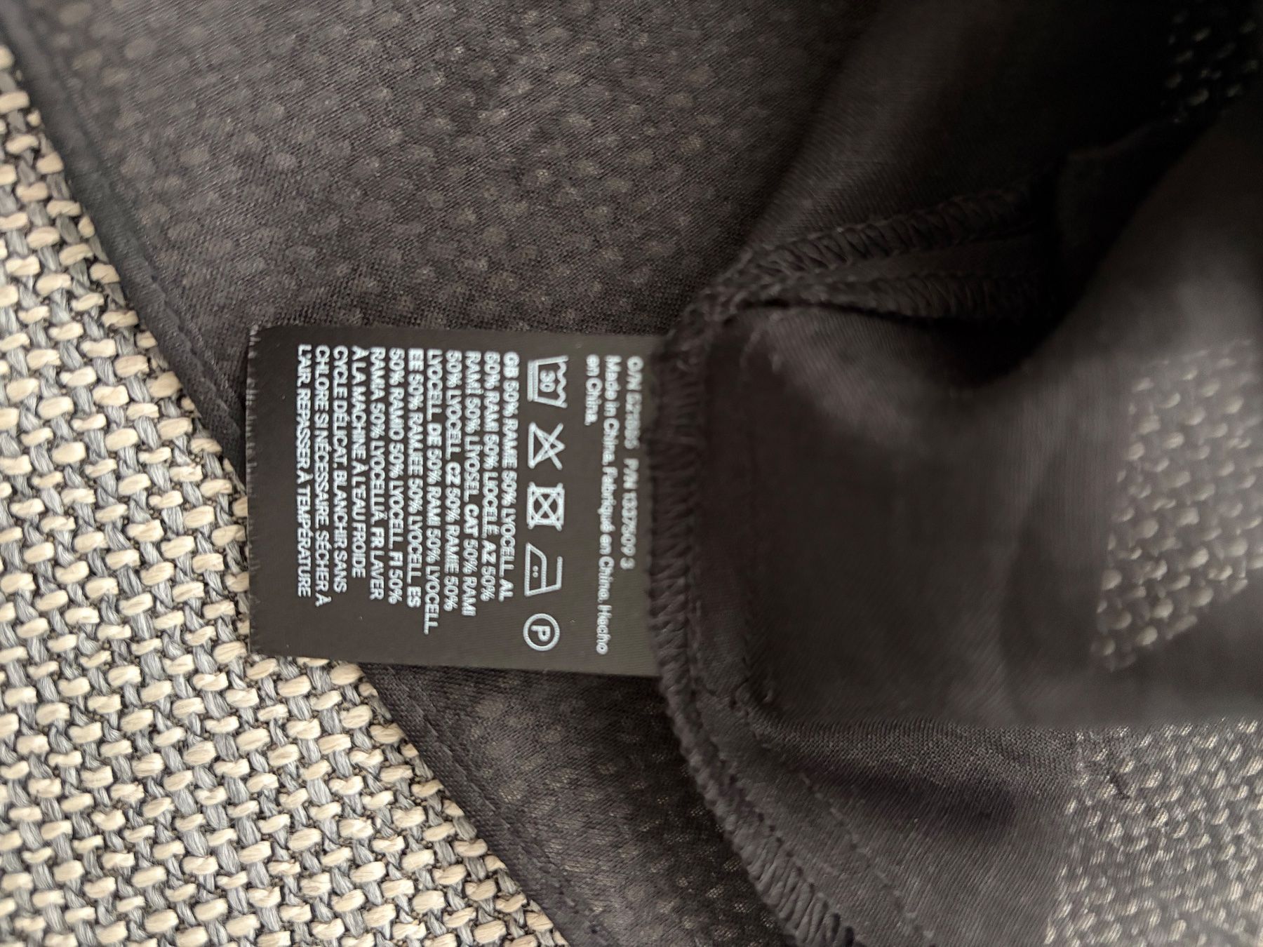 H&M Top: H&M Edition Top xs – Nuovo (secondo la descrizione) da Fehraltorf venduto da freeform2020 3