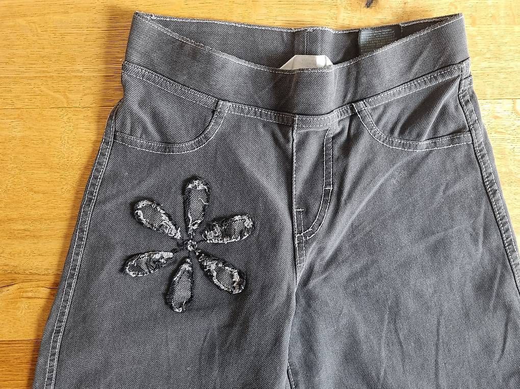 H&M Hosen: Jeans Gr.140 – Gebraucht aus Brütten von gupi1717 2