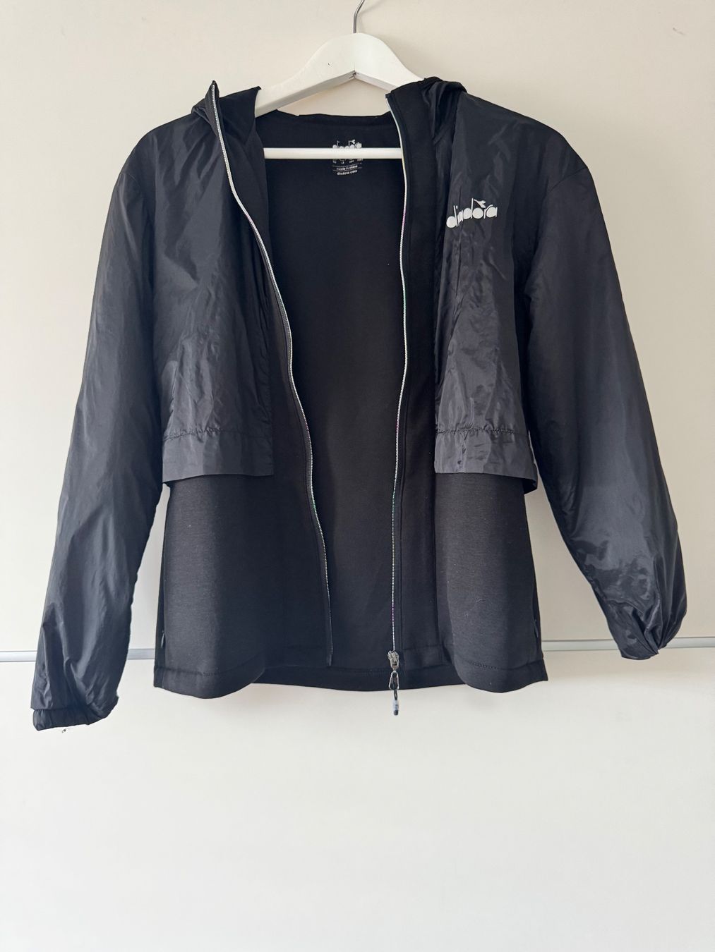 Diadora Giacche: Diadora Sportjacke Softshelljacke  gr XS – Usato da Rünenberg venduto da Alina_malina 2