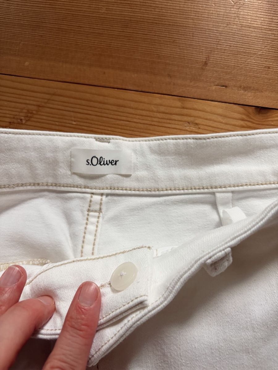S.Oliver Jeans: S.Oliver Jeans white size 38 good condition – Usato da Erstfeld venduto da dar_yq6s 1