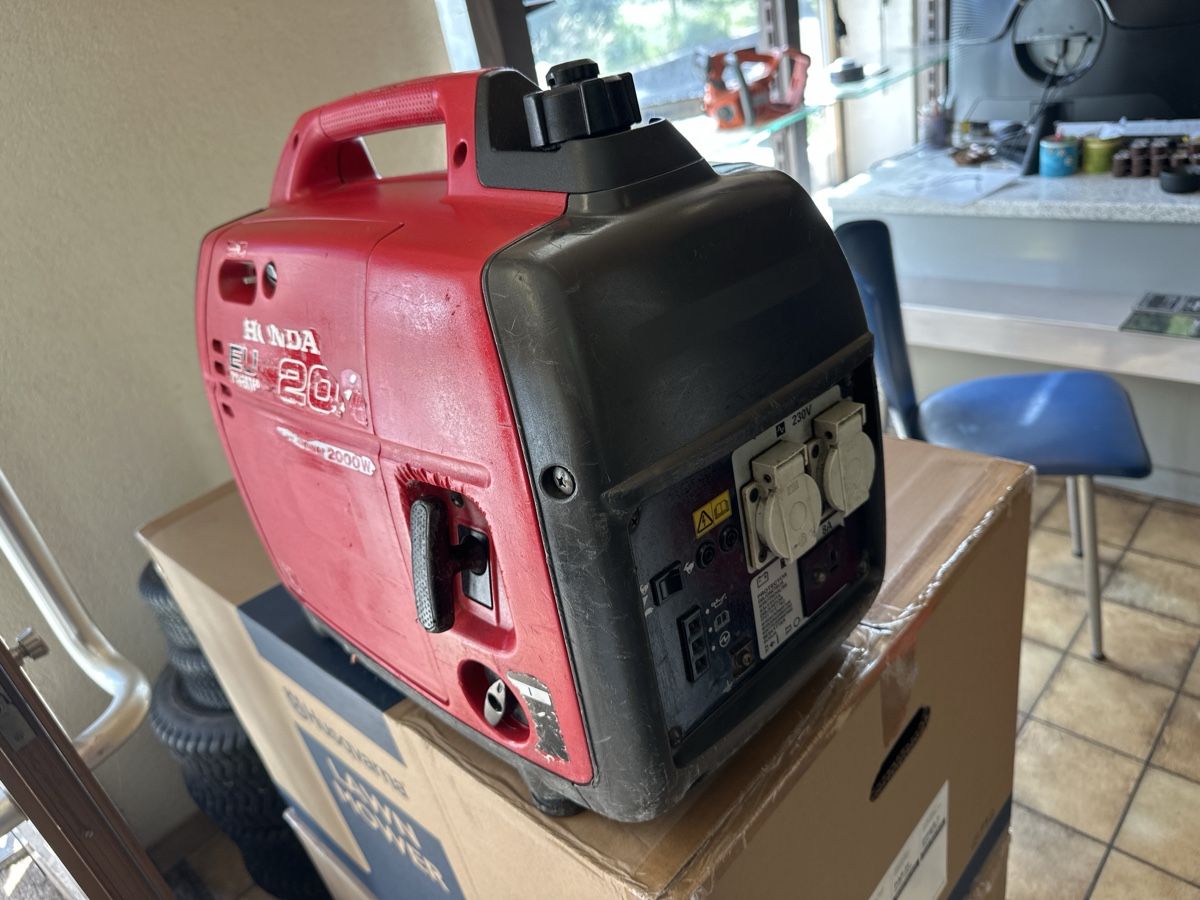 Honda Generatori di corrente: Stromgenerator Honda EU 20i – Usato da Grossdietwil venduto da kawasaki-kfx 1