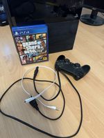 Playstation 4 mit Controller und Zubehör - Bereit für Action