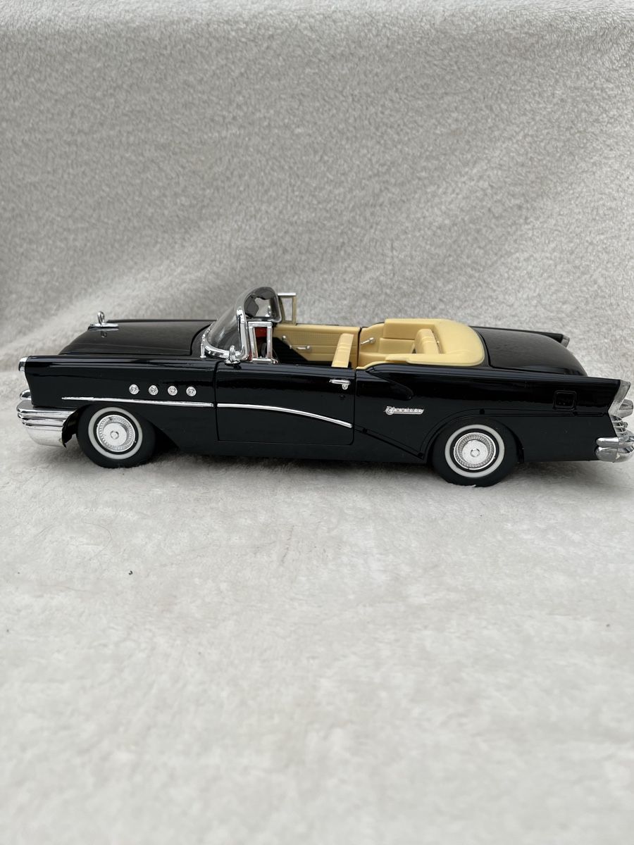 Chevrolet Modellautos: Buick Century Cabriolet 1955  – Neu und originalverpackt aus Oberweningen von mer_2yn9 4
