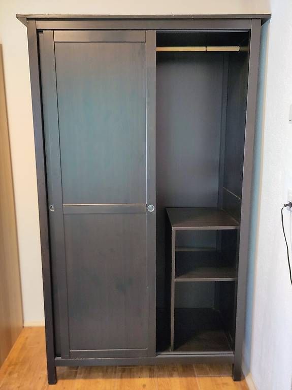 Ikea Armadi: Armoire penderie en bois massif – Usato da Les Evouettes venduto da bra_kl2x 2