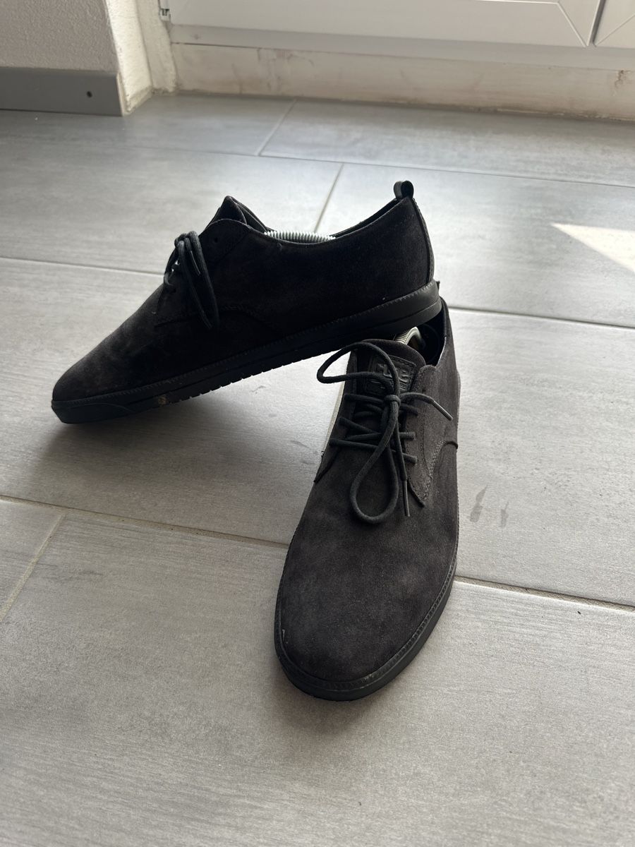 Herrenschuhe: Schwarze Wildleder Schuhe, Grösse 43 – Neu (gemäss Beschreibung) aus Hombrechtikon von mar_tqr9