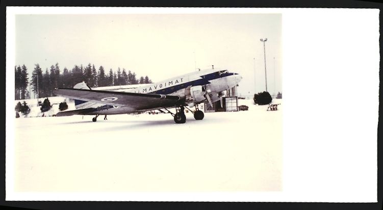 Fotografie &  Plakate: Fotografie Flugzeug Douglas DC-4 der fin – Gebraucht aus Berlin von bartko-reher