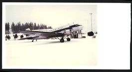 Fotografie Flugzeug Douglas DC-4 der fin